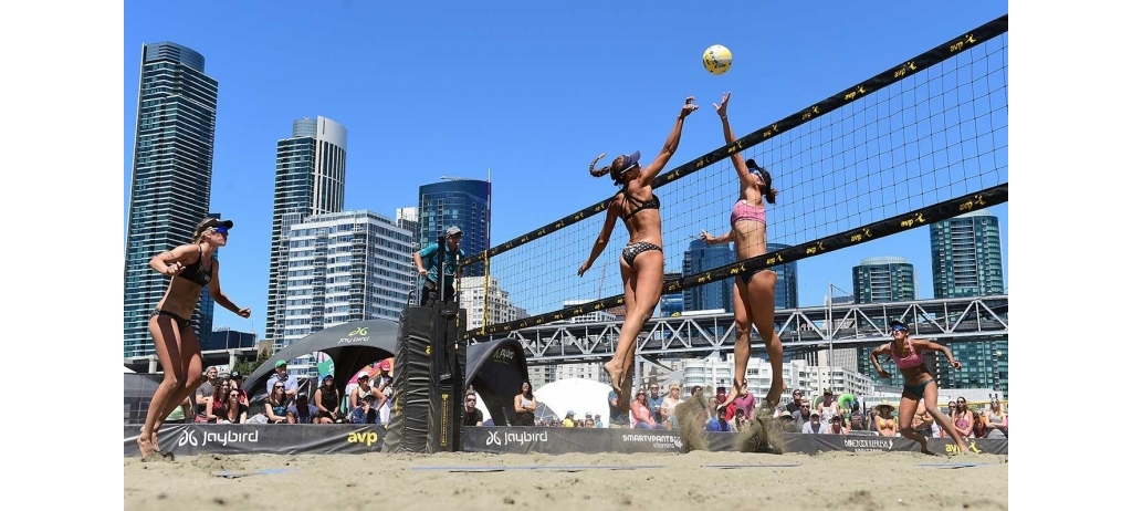 2016-0624-Ali-McColloch-Angela-Bensend-16AVPSF_TK10150-.jpg